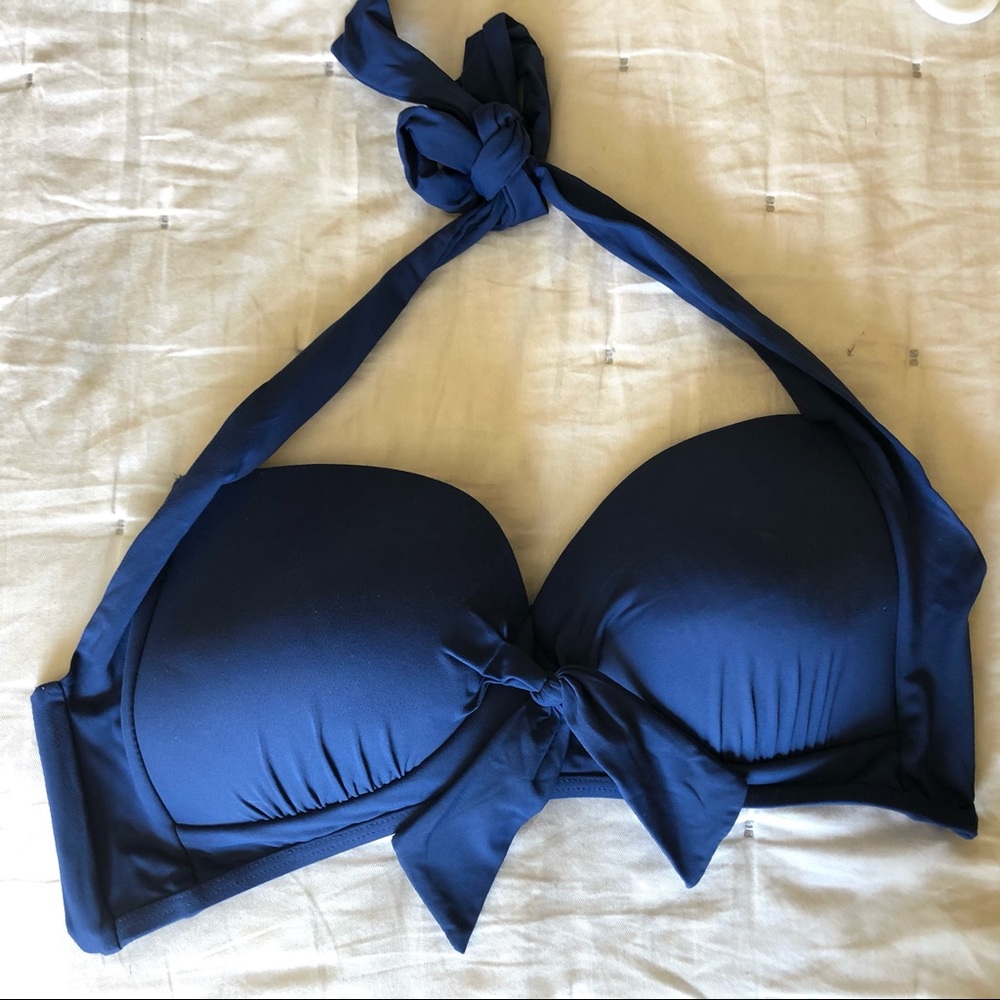 Liz Claiborne Swim Top